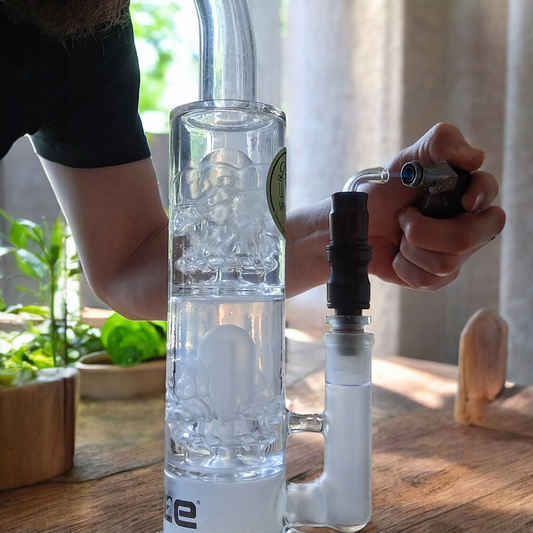 Feuer und Gas: Wie sicher ist die Nutzung von Butan-Vaporizern?