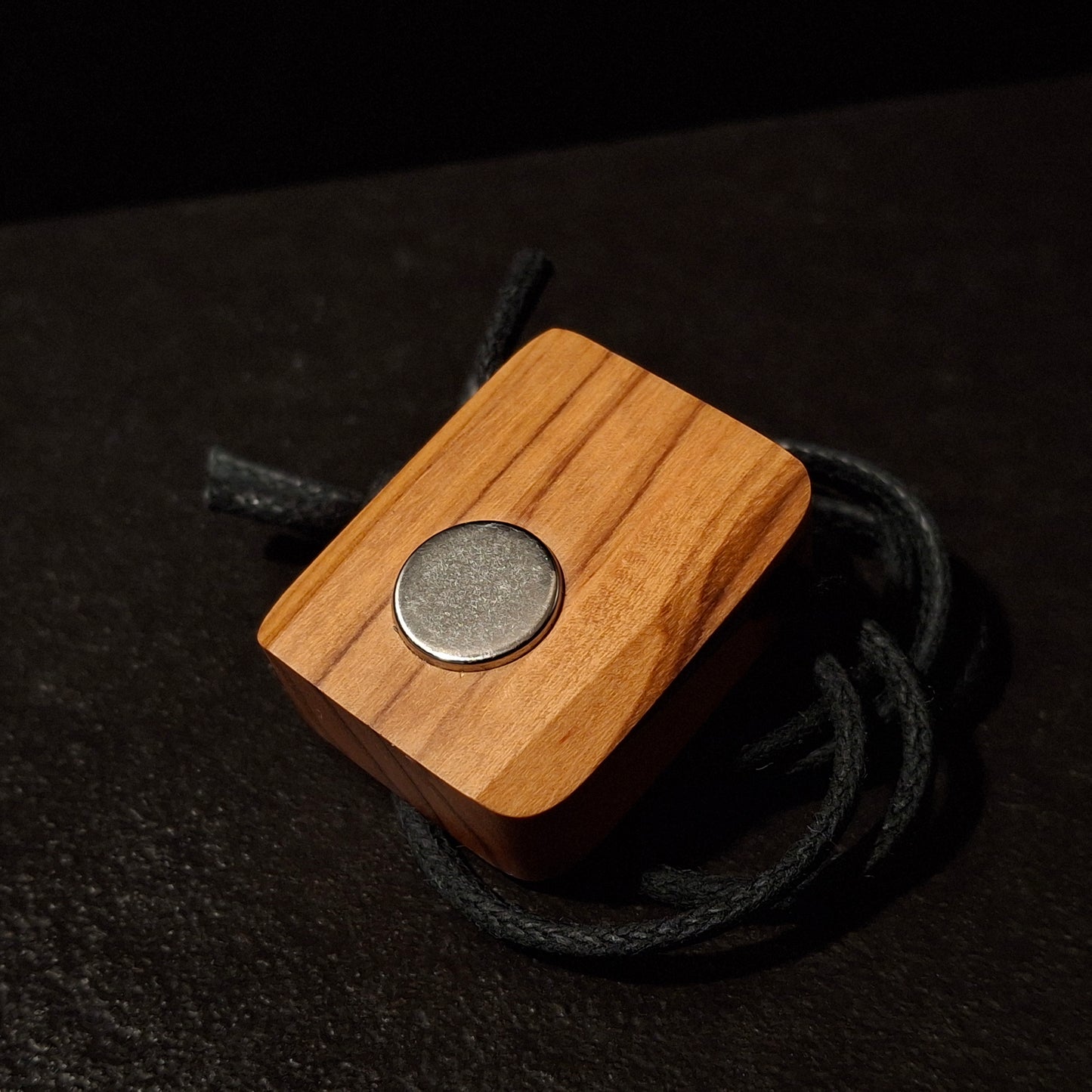 Dreamwood Magnet-Pendant - Olivenholz (VapCap Cooler)